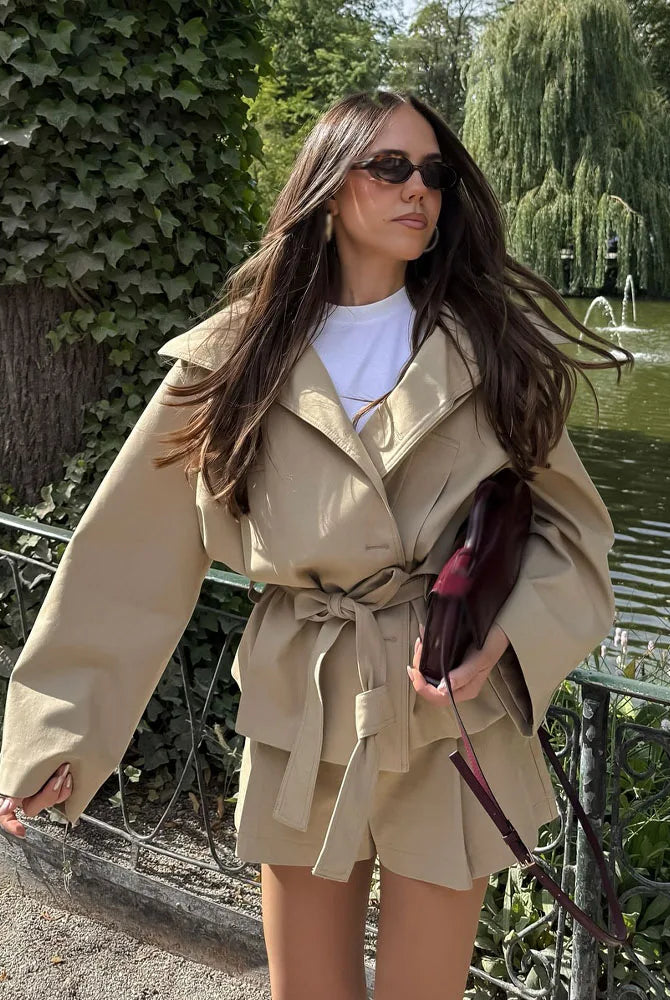 Stylish Women's Suits Summer Ensemble - Turn-Down Collar Long Sleeve Jacket & High Waist Zipper Shorts 0