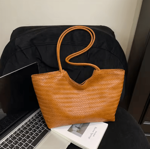 SOERA Riona Textured Weave Handbag - Handbags - Light Brown