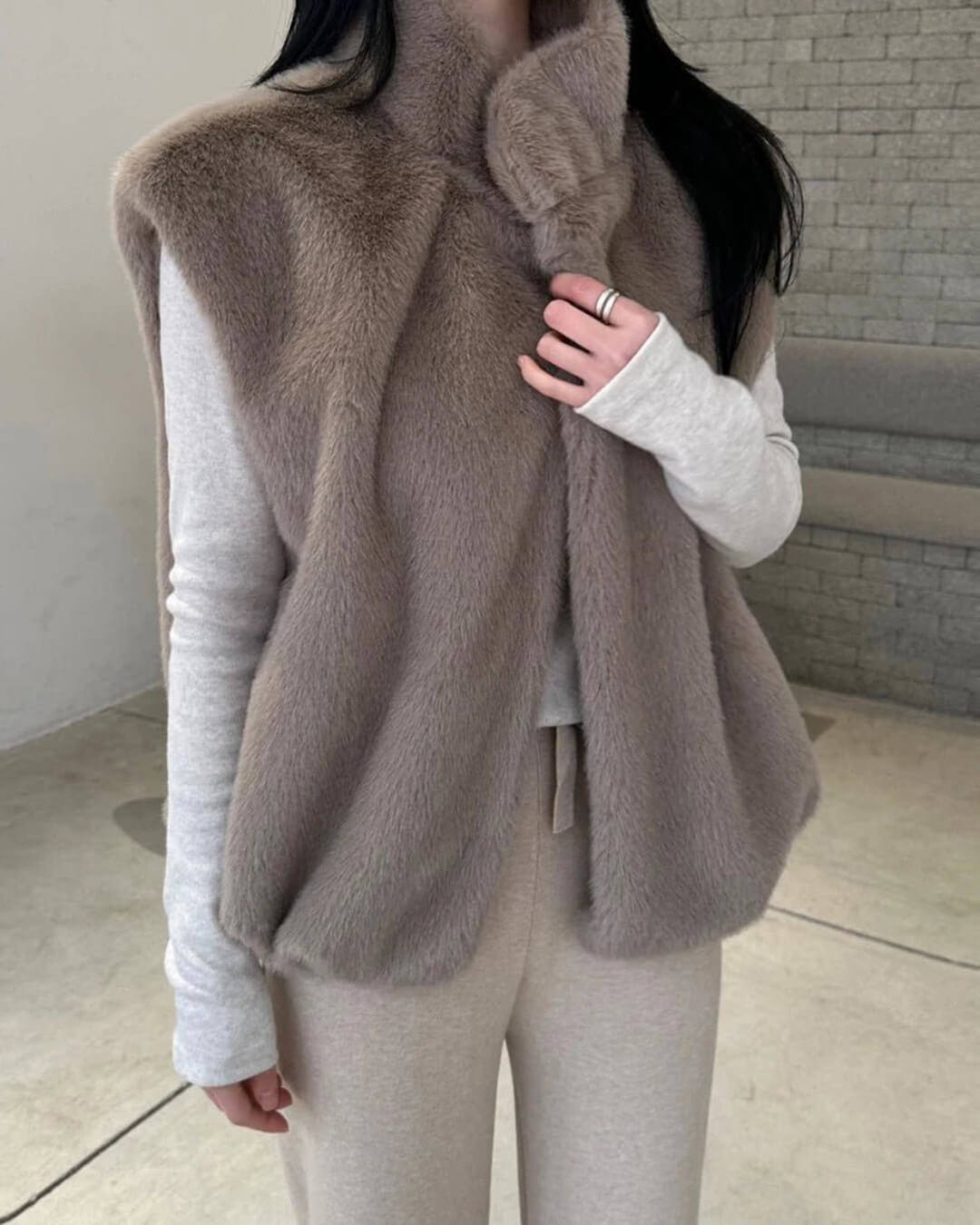 SOERA Amalia High Neck Faux Fur Vest - Jackets - 3256810156716791-;Jh1766488746436282347 Grey