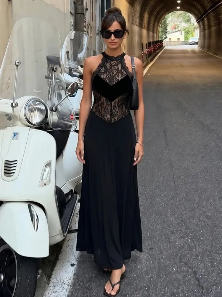 Lindsay abito lungo a rete in pizzo con collo all'americana