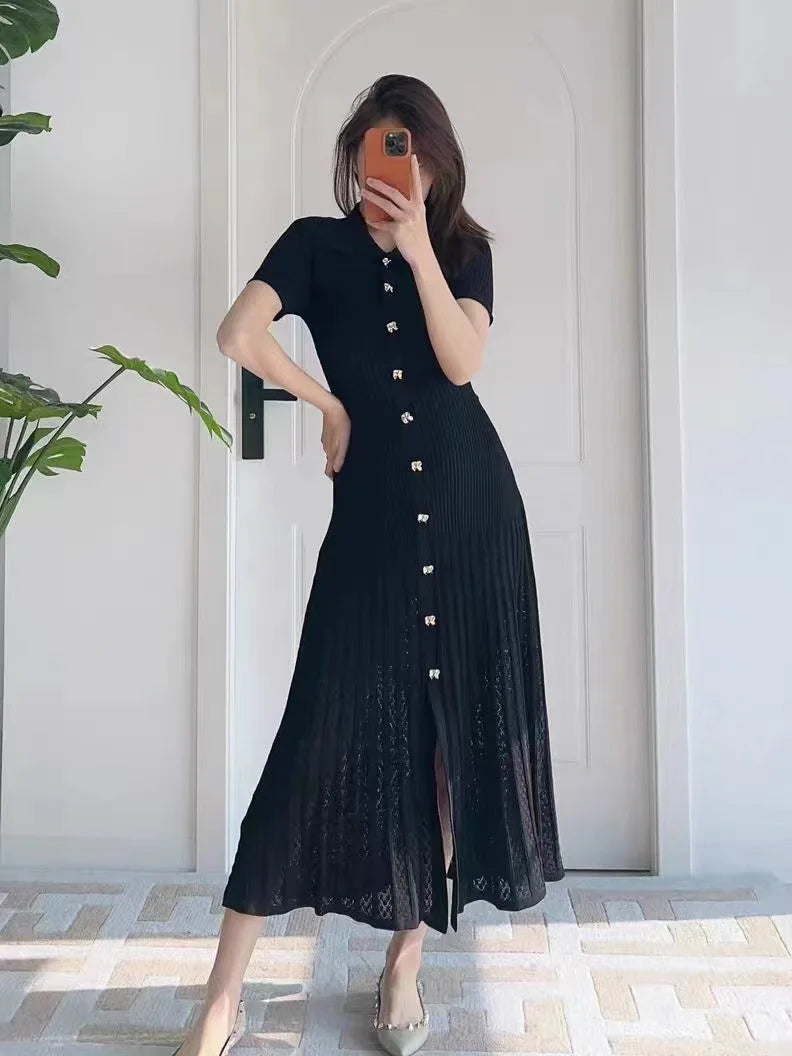 Abito maxi in maglia con colletto a revers Beatrice