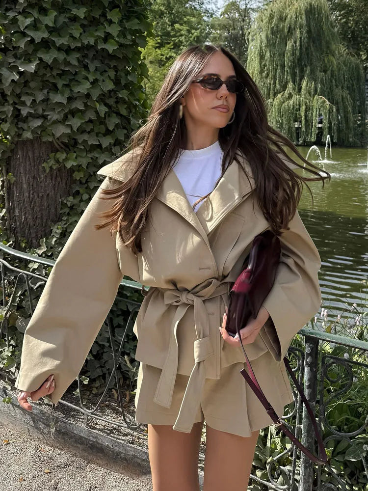 Stylish Women's Suits Summer Ensemble - Turn-Down Collar Long Sleeve Jacket & High Waist Zipper Shorts 0