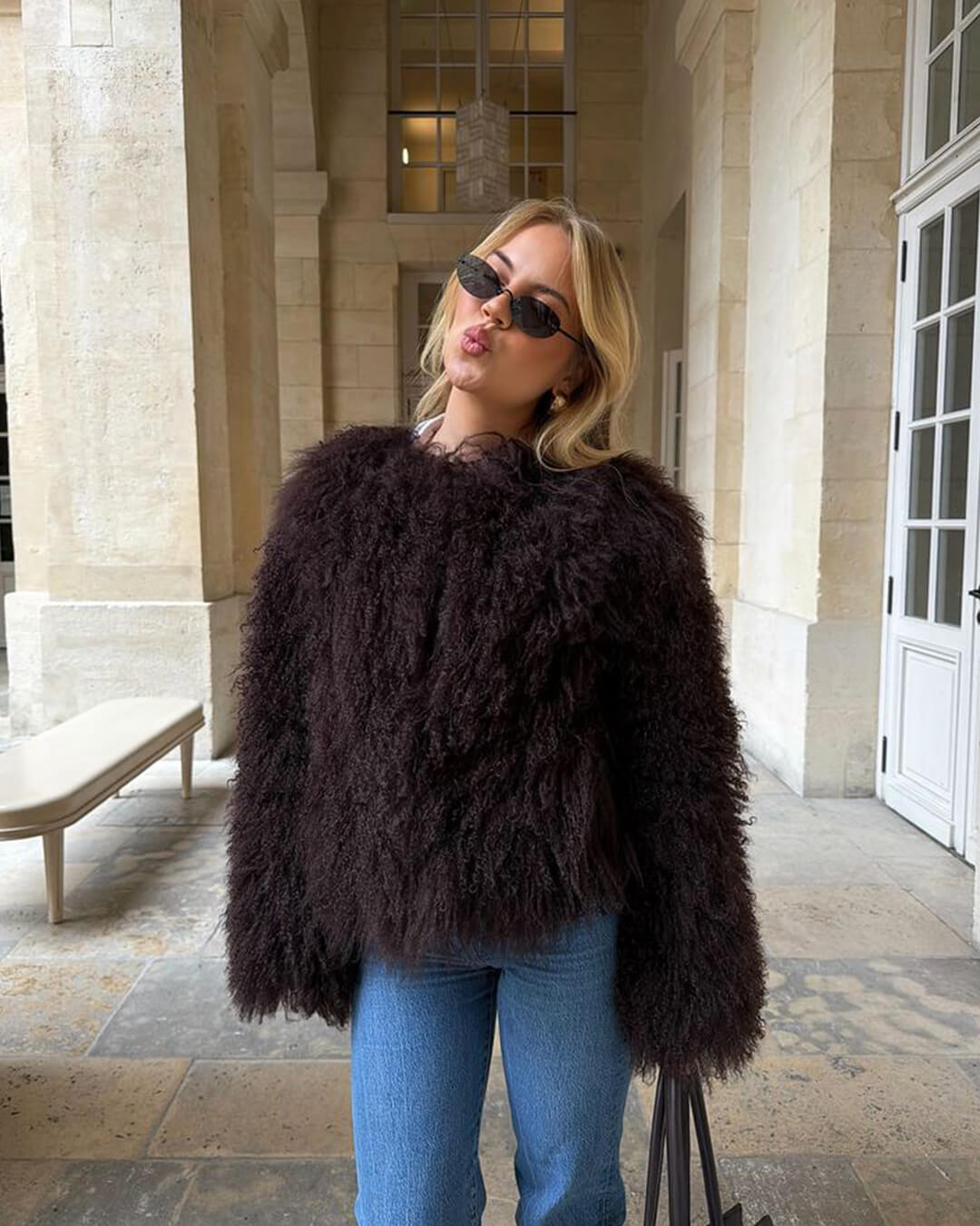 Cappotto corto in pelliccia sintetica morbida Elsie