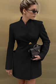 Blazer Beatrice con vita aderente e scollo a V