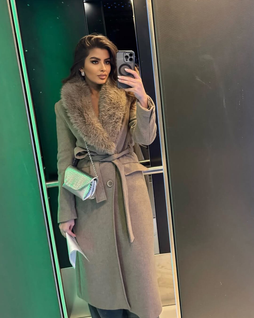 SOERA Flora Faux Fur Collar Maxi Coat - Jackets - 1005008156822535-;bU1764102180811305854 Beige L