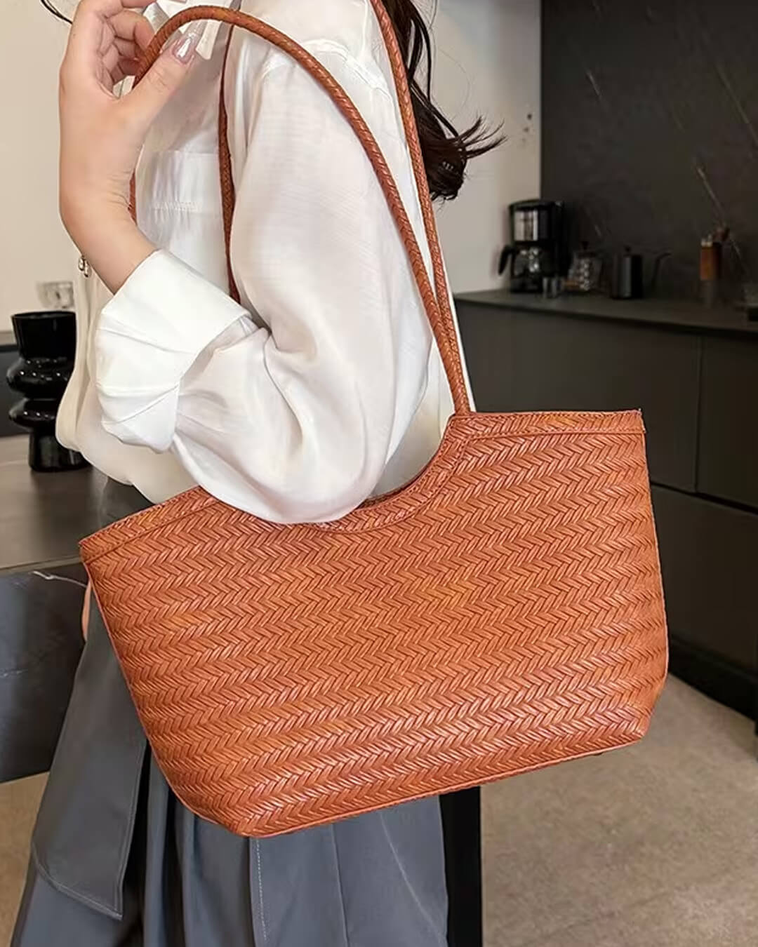 Borsa Rica intrecciata in finta similpelle