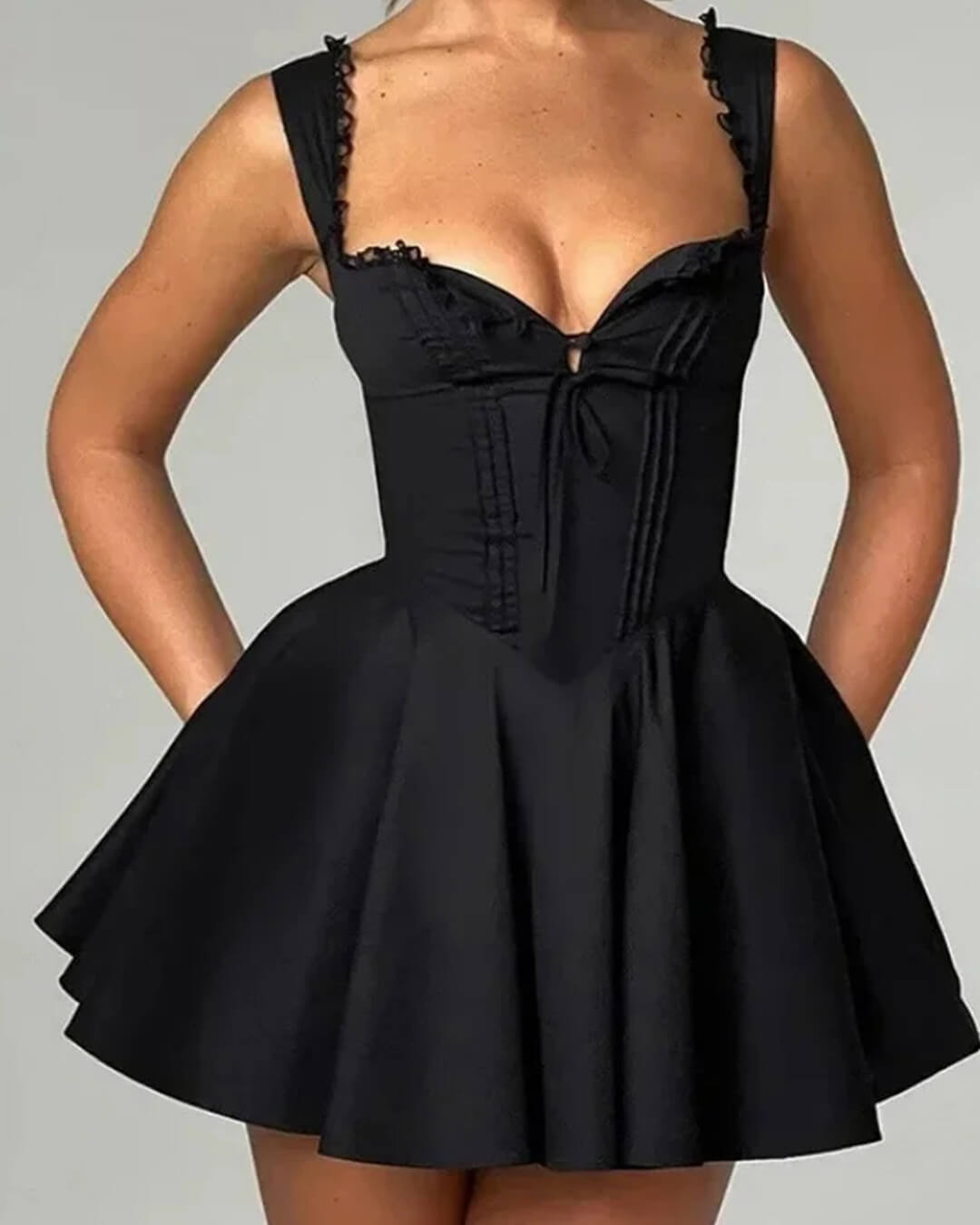 Abito mini Rosa con lacci sul retro