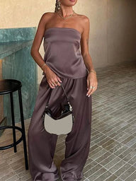 Completo pantaloni ampi in satin Chandra