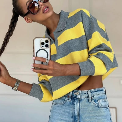 Pullover a righe lavorato a maglia con scollo a V Una